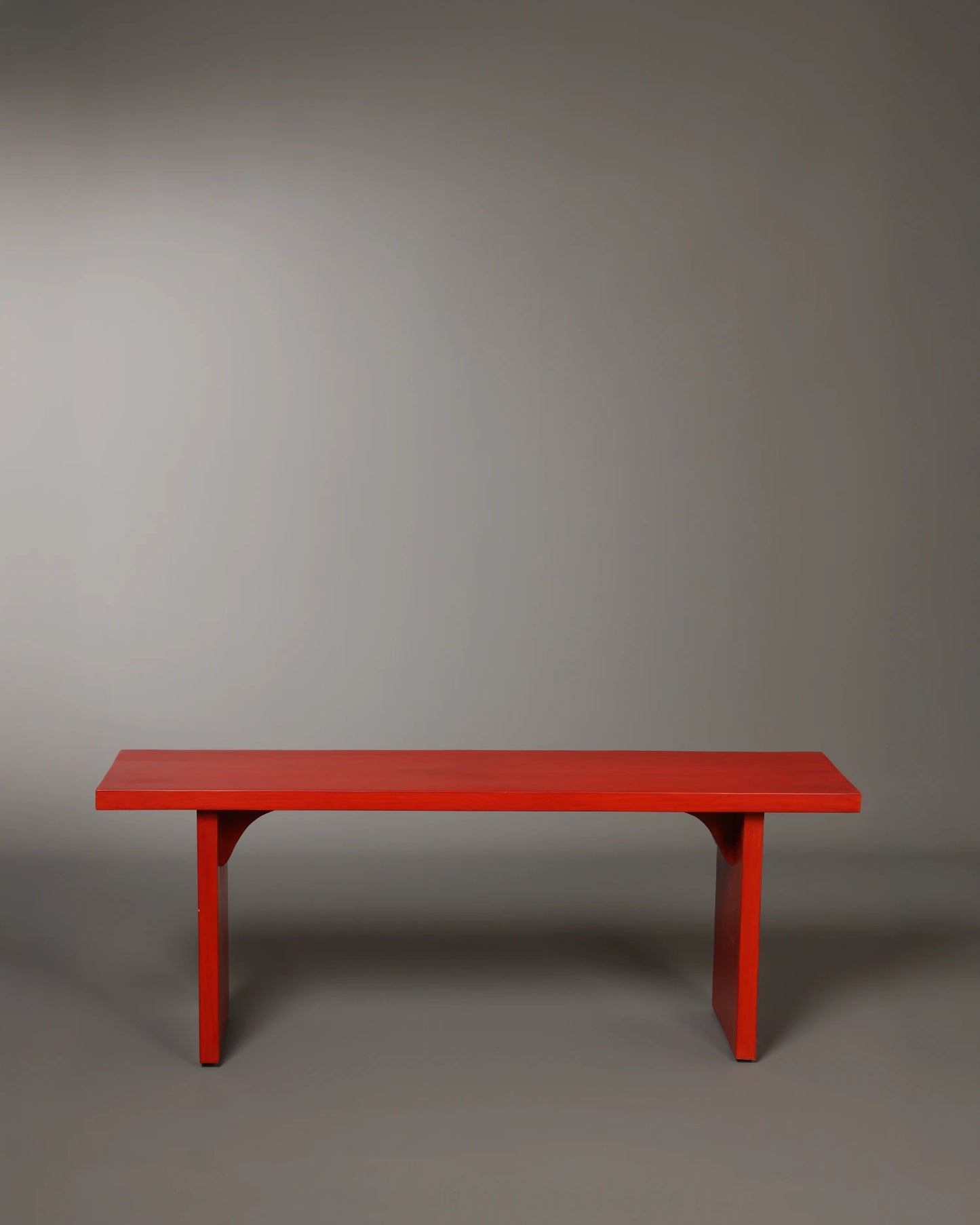 Linea bench in Vermillion