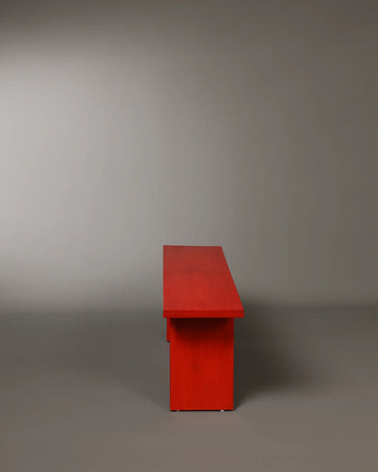 Linea bench in Vermillion