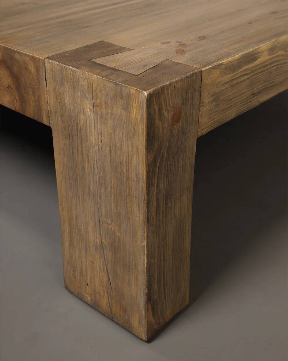 Dovetail Drifter Table
